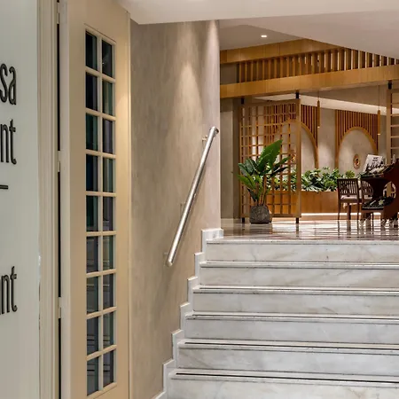 Seven Seas Life Hotel