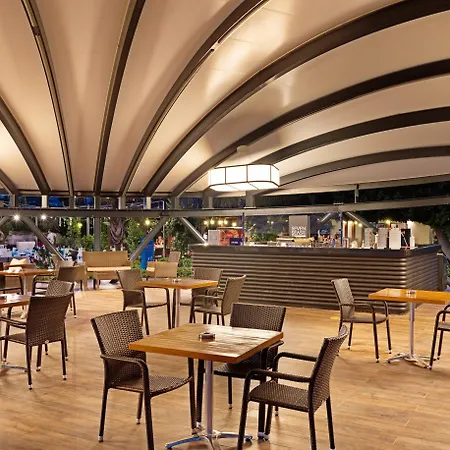 Hotel Seven Seas Life